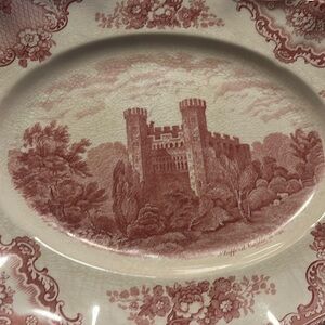 Vintage platter perfect condition. No chips or cracks.